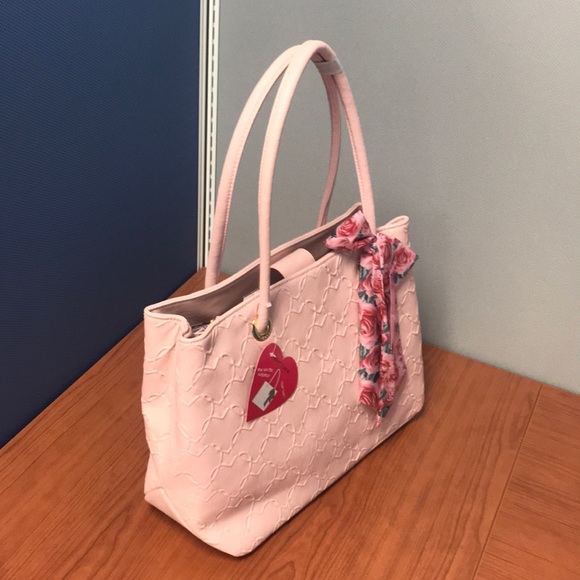 Betsey Johnson Tote with Scarf in Blush NWT - Picture 3 of 8